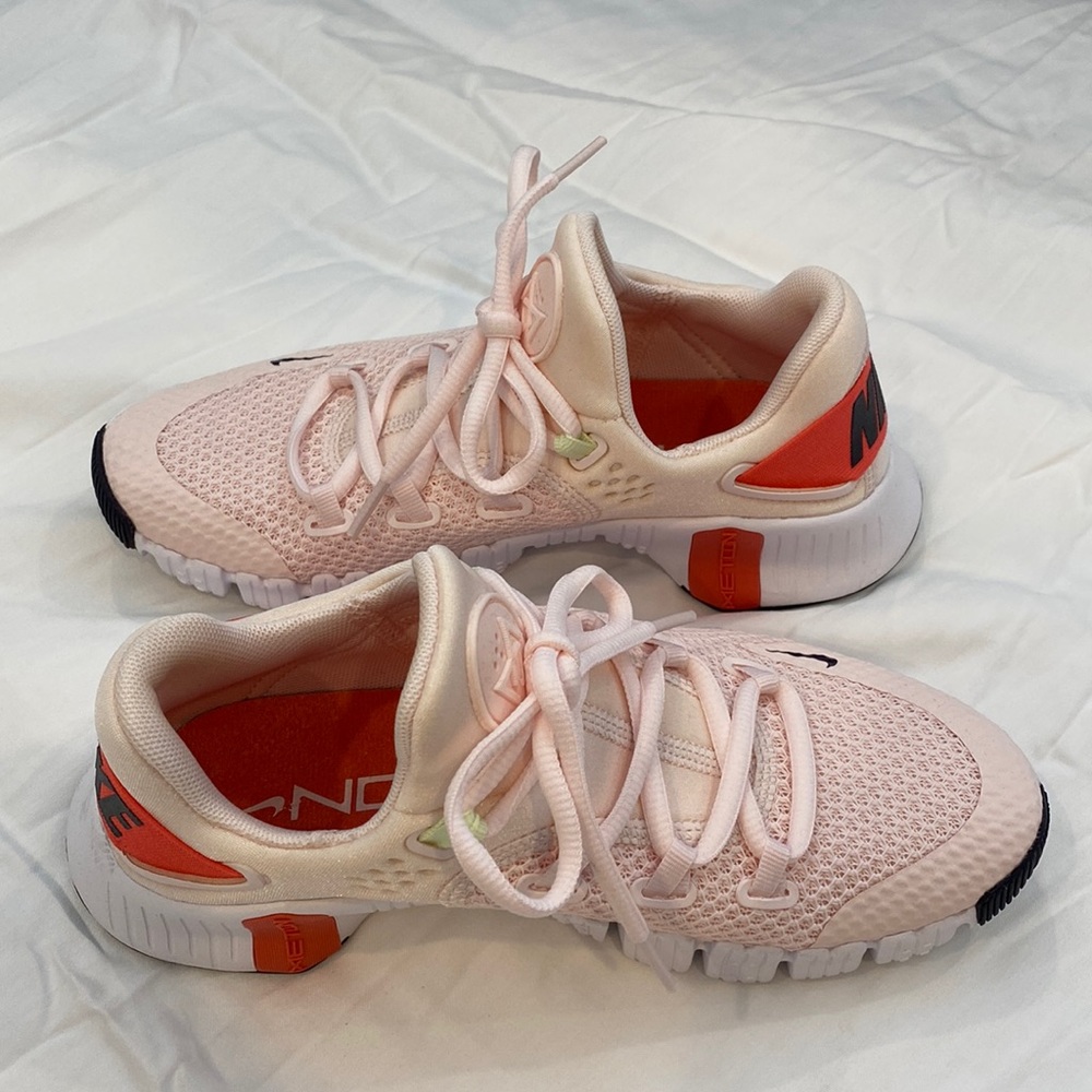 Women’s Nike Free Metcon 4 training shoe, size 6